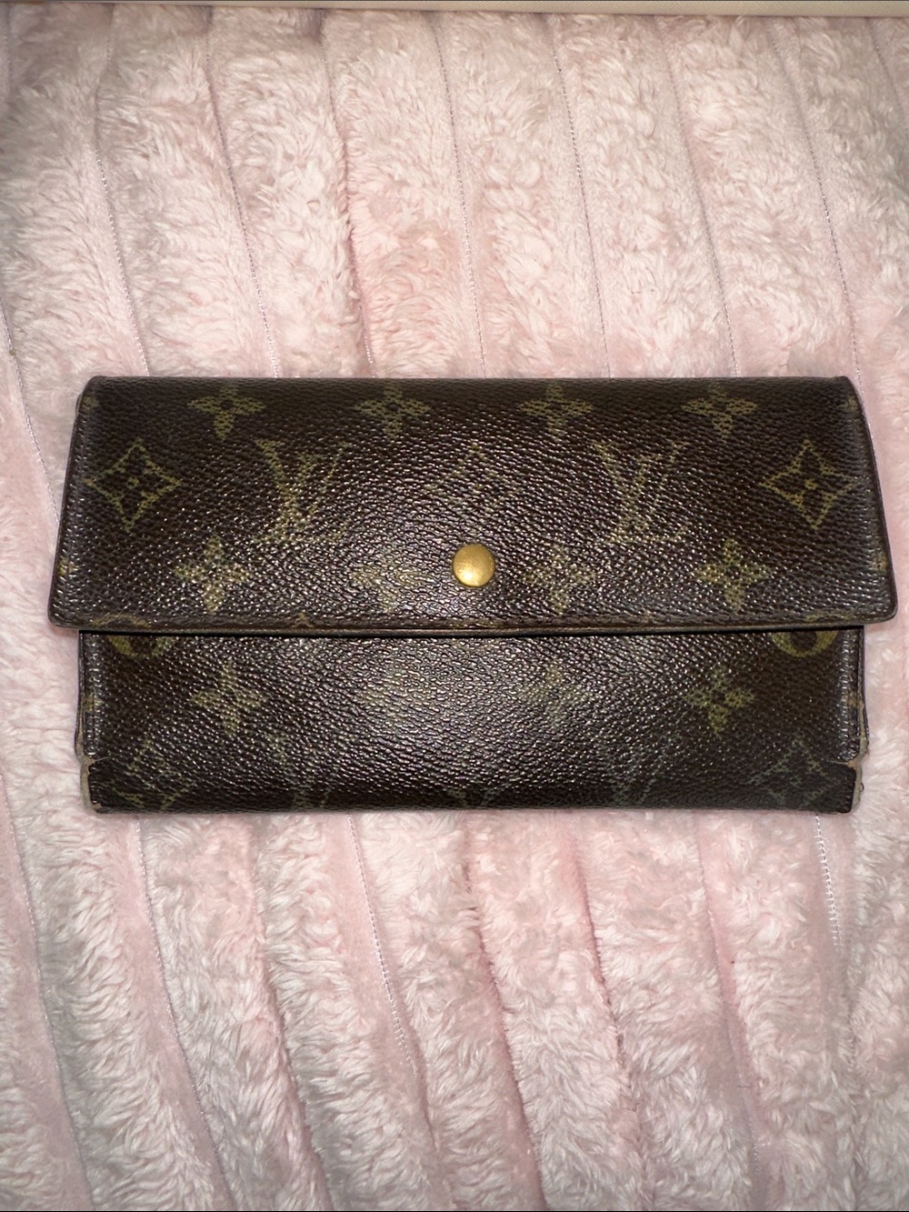 Louis Vuitton Monogram Wallet